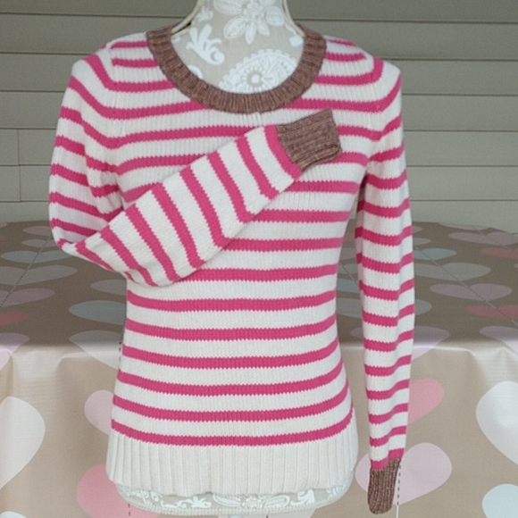 Banana Republic Sweaters - Banana Republic striped sweater. Size S